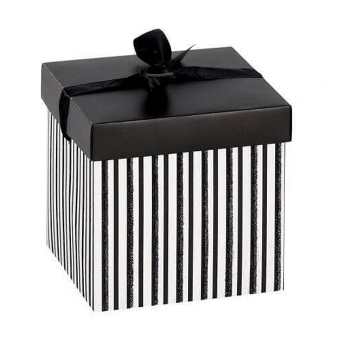 China Wholesale Custom Round Shaped Romantic Gift Paper Packaging Box for Valentine′ S Day, 100% Recyclable Paper Gift Box, Free Samples Available