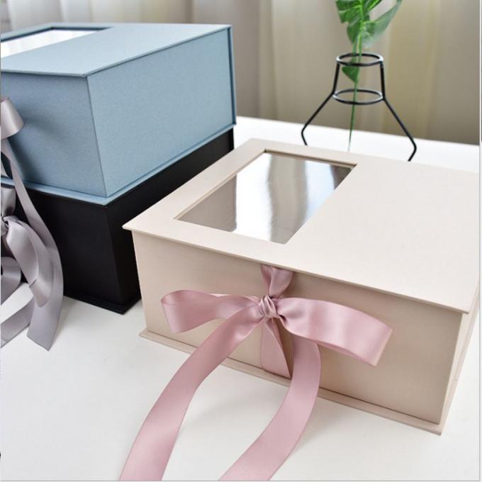 Luxury Black Cardboard Valentine′ S Day Flower Gift Box