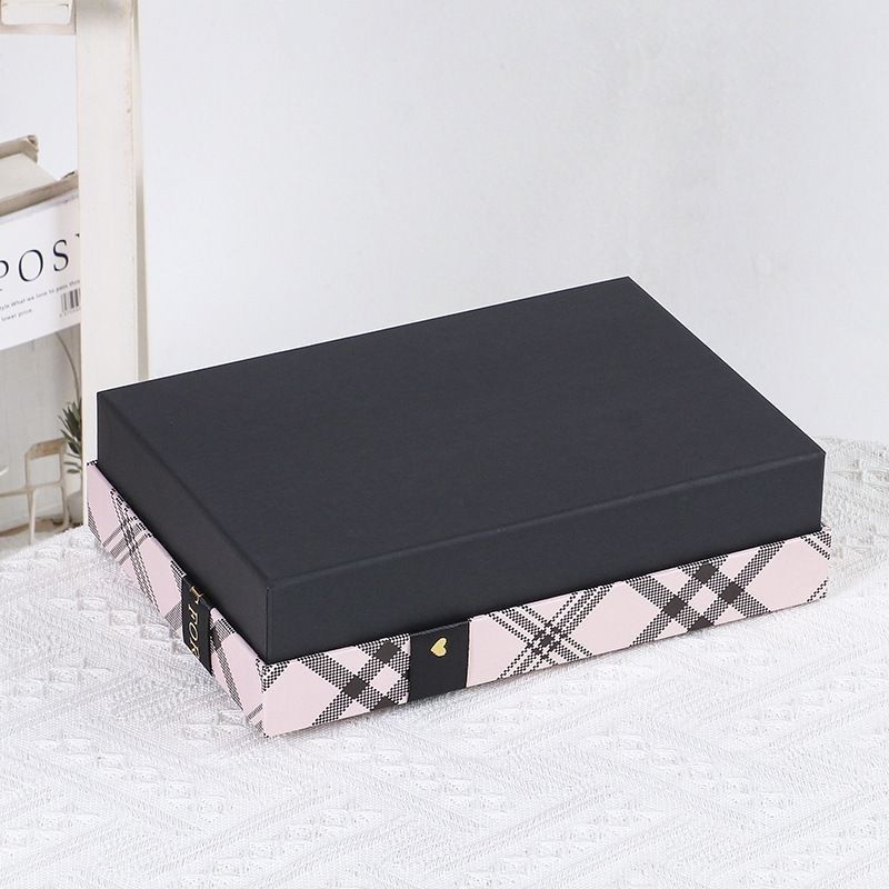Boîte cadeau à ruban, cravate, cravate, couvercle et base Boîtes cadeau en papier de luxe