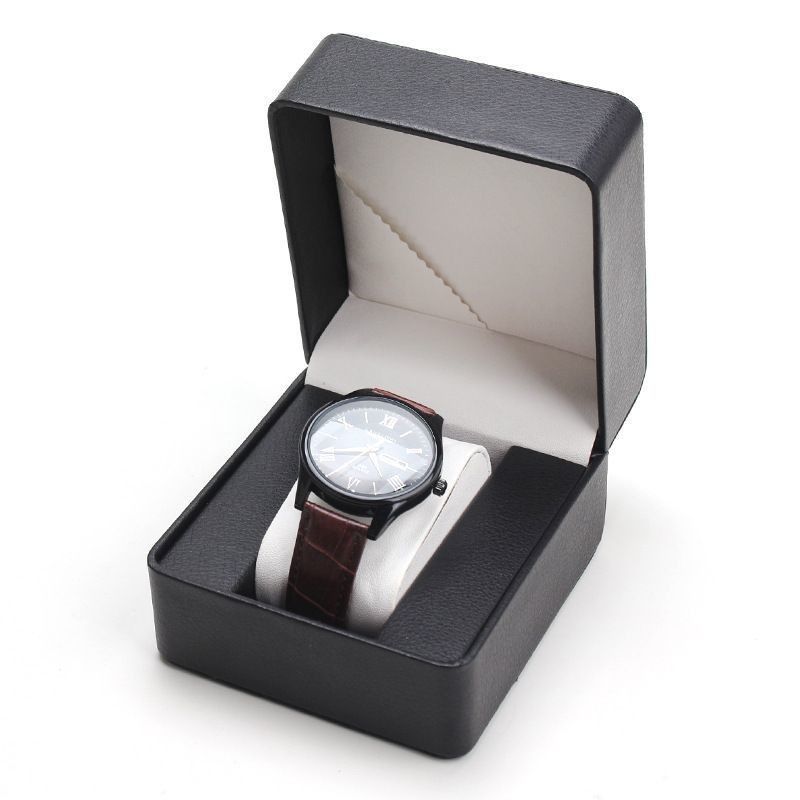 Boîte de rangement de bijoux de montre en cuir en PU faite à la main avec logo personnalisé et intérieur bordé