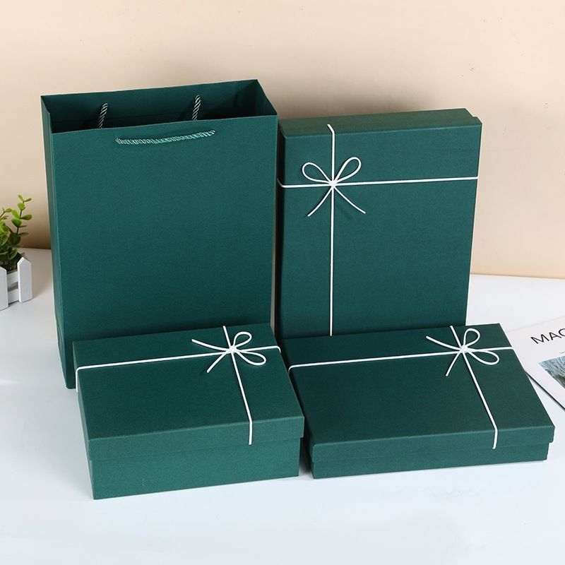 Boîtes cadeaux pour chaussures et vêtements Emballage Couleur solide Boîte rigide en carton Couvercle et base