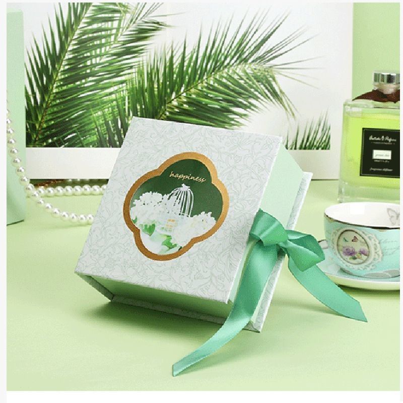 Type de livre Magnétique Clousre papier Emballage Boîte cadeau Avec ruban Logo personnalisé imprimé