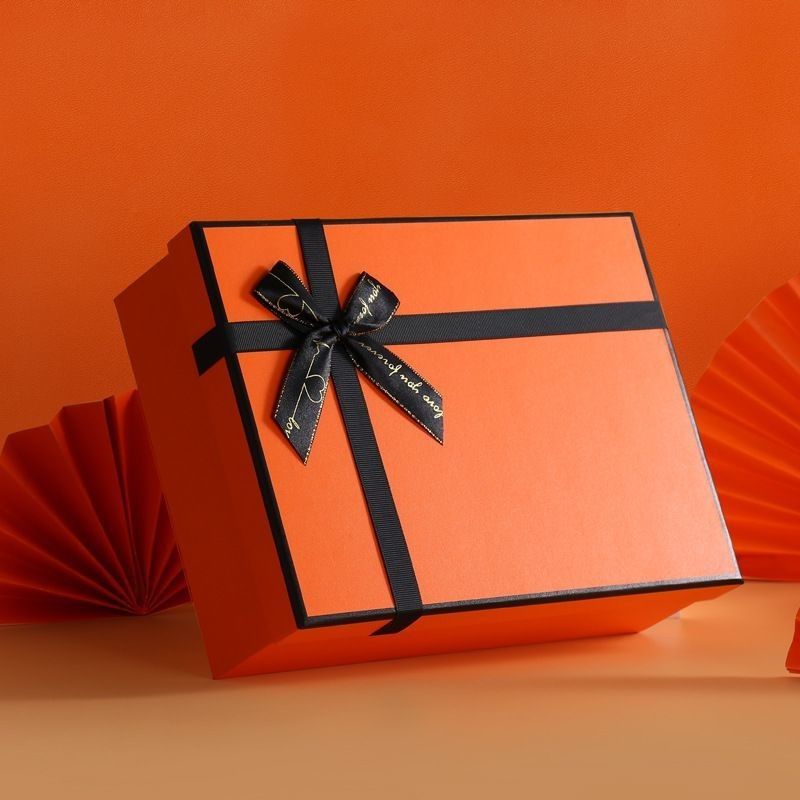 Carton d'emballage imprimé sur mesure pour chapeaux Jouets Gants de boxe Appareils ménagers Cosmétiques T-Shirt Parfum Fleur
