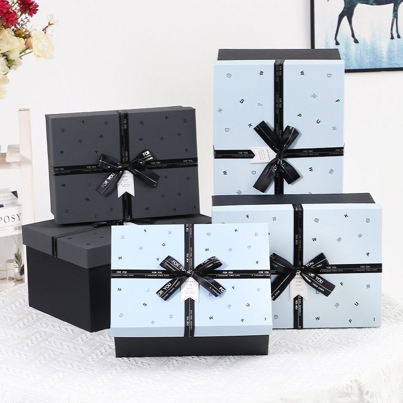 Emballage cadeau en noir Boîtes de bijoux en papier Pour collier Bracelet de bague de montre Eco-friendly