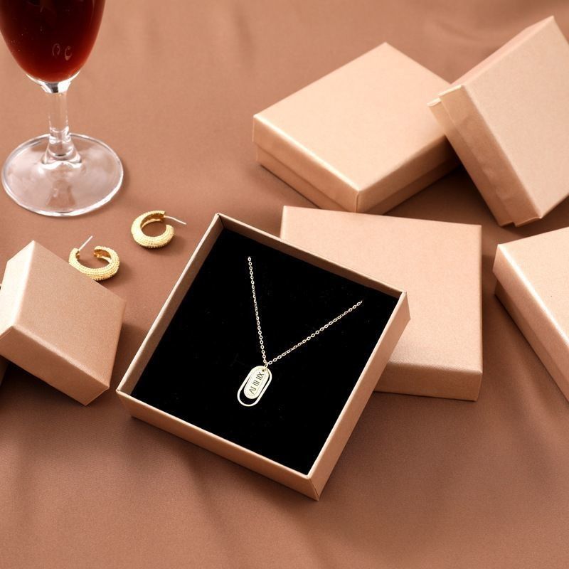 Boîte cadeau de bijoux de luxe de petite taille Boîte de stockage en papier Boîte d'affichage d'échantillons gratuits