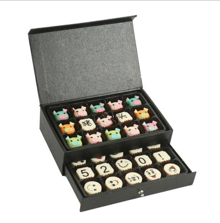Carton cadeau personnalisé en papier noir boîtes d'emballage magnétique pour nourriture et bonbons