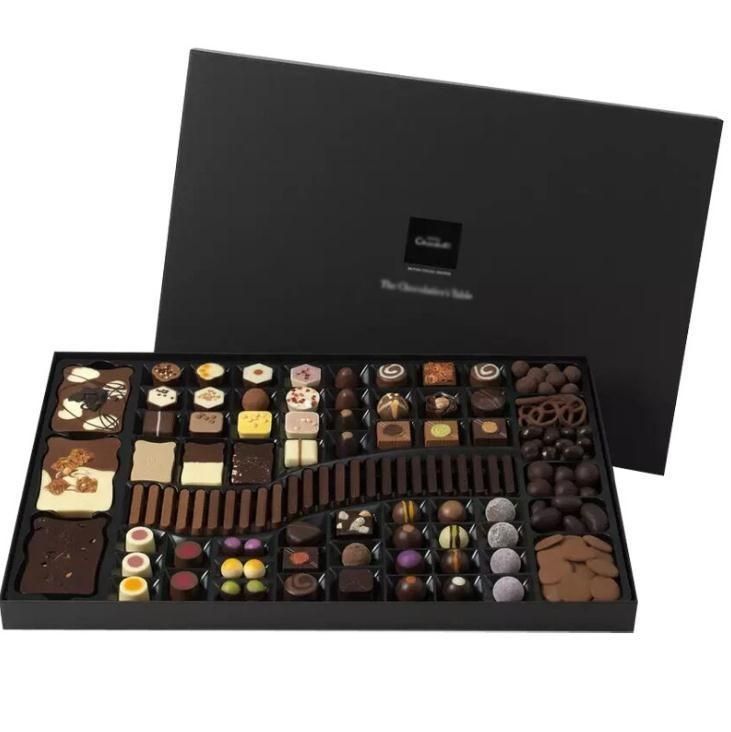 Carton cadeau personnalisé en papier noir boîtes d'emballage magnétique pour nourriture et bonbons